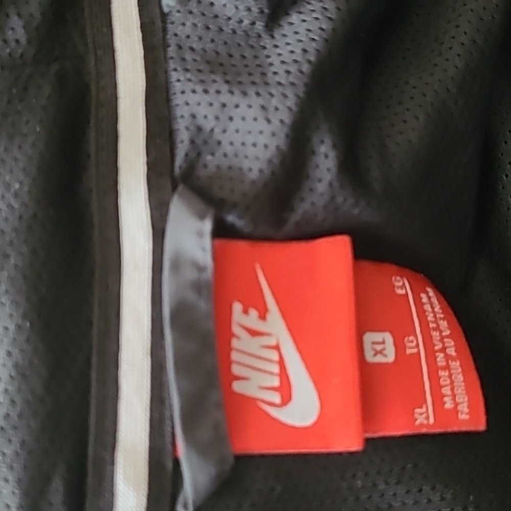 Jacket - Picture 3 of 3